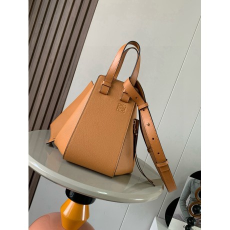 loewe-027 サイズ:  30cm X 25cm X 14cm