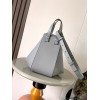 loewe-028 サイズ:  30cm X 25cm X 14cm