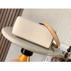loewe-031 サイズ:  18 X 12.5 X 8CM