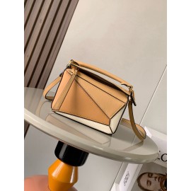 loewe-032 サイズ:  18 X 12.5 X 8CM
