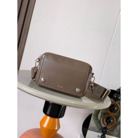loewe-039 サイズ:  20CM X 12.5CM X 6CM 