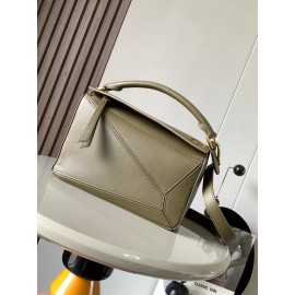 loewe-058 サイズ:  24CM X 16CM X 10CM