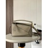 loewe-060 サイズ:  24CM X 16CM X 10CM