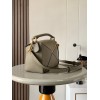 loewe-060 サイズ:  24CM X 16CM X 10CM