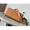 loewe-064 サイズ:  24CM X 16CM X 10CM