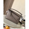 loewe-068 サイズ:  24CM X 16CM X 10CM