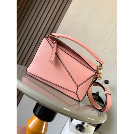 loewe-071 サイズ:  24CM X 16CM X 10CM