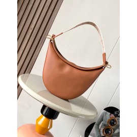 loewe-082 サイズ:  34cm X 9cm X 30cm