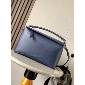 loewe-086 サイズ:  33cm X 14.7cm X 21.5cm