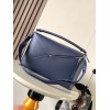 loewe-086 サイズ:  33cm X 14.7cm X 21.5cm