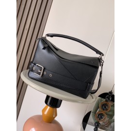 loewe-097 サイズ:  33CM X 21.5CM X 15CM 