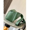 loewe-109 サイズ:  24CM X 16CM X 10.5CM