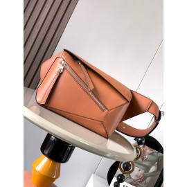 loewe-111 サイズ:  24CM X 16CM X 10.5CM