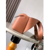 loewe-111 サイズ:  24CM X 16CM X 10.5CM