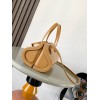 loewe-118 サイズ:  25cm X 13cm X 15cm