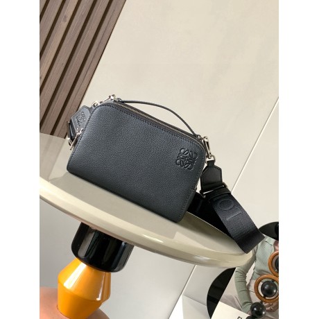 loewe-120 サイズ:  18CM X 13CM X 8.5CM