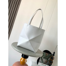 loewe-130 サイズ:  31 X 25 X 14CM