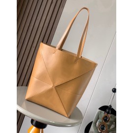 loewe-132 サイズ:  31 X 25 X 14CM