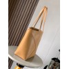 loewe-132 サイズ:  31 X 25 X 14CM