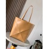 loewe-132 サイズ:  31 X 25 X 14CM