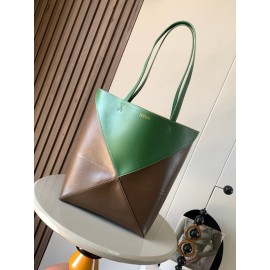 loewe-134 サイズ:  31 X 25 X 14CM