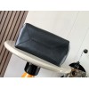 loewe-135 サイズ:  31 X 25 X 14CM