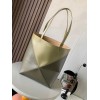 loewe-136 サイズ:  31 X 25 X 14CM