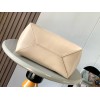 loewe-137 サイズ:  31 X 25 X 14CM