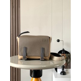 loewe-150 サイズ:  24.5CM X 18CM X 10.5CM