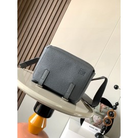 loewe-152 サイズ:  24.5CM X 18CM X 10.5CM