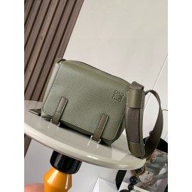 loewe-155 サイズ:  24.5CM X 18CM X 10.5CM
