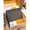 【M82079】モノグラム A 級全鋼 パーソナライズドカスタム Pochette To-Go｜Monogram Eclipse キャンバス｜ポータブルハンドポケット 30×21.5×1cm