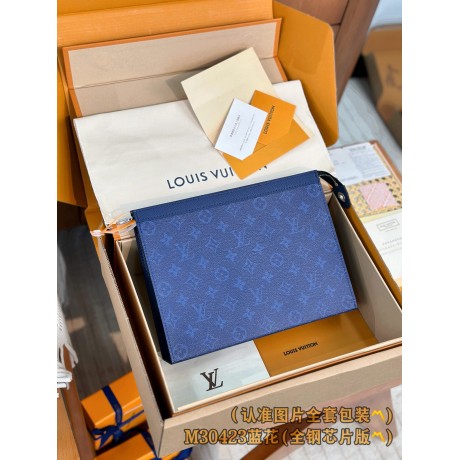 M30423 ブルーモノグラム A 級全鋼️ パーソナライズドカスタム Pochette Voyage MM トラベルポーチ｜Taïga 皮革 ×Monogram Eclipse キャンバス｜ストラクチャードデザイン 27×21×6cm