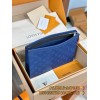 M30423 ブルーモノグラム A 級全鋼️ パーソナライズドカスタム Pochette Voyage MM トラベルポーチ｜Taïga 皮革 ×Monogram Eclipse キャンバス｜ストラクチャードデザイン 27×21×6cm