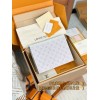 M30423 ホワイトモノグラム A 級全鋼 パーソナライズドカスタム Pochette Voyage MM トラベルポーチ｜Taïga 皮革 ×Monogram Eclipse キャンバス｜スタイリッシュ多用途 27×21×6cm