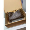  全鋼製 M13014G CarryAll BB ハンドバッグ｜Monogram キャンバス × 華やかなチェーンデザインのトレンド感 17×10×26cm