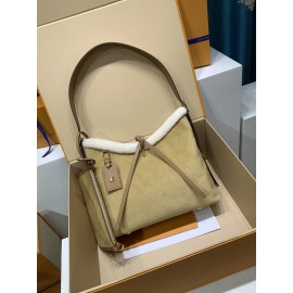 モノグラムバッグ 免税版 M11843G CarryAll スモールハンドバッグ｜LV Ski シリーズの冬の暖かさとファッション感 29×24×12cm
