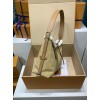 モノグラムバッグ 免税版 M11843G CarryAll スモールハンドバッグ｜LV Ski シリーズの冬の暖かさとファッション感 29×24×12cm