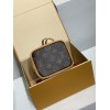 モノグラムバッグ 免税特典！M81266G 全鋼 Nano Noé ハンドバッグ｜1932 年クラシック構造 ×Monogram キャンバス、収納力と使い勝手に優れた逸品​ 13×16×10cm