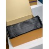  全鋼 M25143G CarryAll Dark ミドルハンドバッグ｜2024 年春夏コレクション × 柔らかい羊革、メタルパーツとシワ模様で魅力的な大容量バッグ​ 39×30×15cm