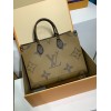 モノグラムバッグ M45039 Onthego ミドルサイズハンドバッグ｜Monogram×Monogram Reverse デュアルキャンバス、多様な背負け方と大容量で日常に欠かせない​ 35×27×14cm