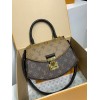 モノグラムバッグ M46548 全鋼 Tilsitt ハンドバッグ｜Monogram×Monogram Reverse キャンバス、幾何学デザインと S-lock 錠前で都市的なファッションを体現 24×18×7cm
