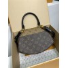 モノグラムバッグ M46548 全鋼 Tilsitt ハンドバッグ｜Monogram×Monogram Reverse キャンバス、幾何学デザインと S-lock 錠前で都市的なファッションを体現 24×18×7cm