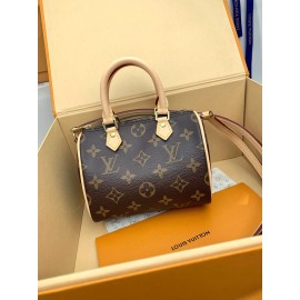 モノグラムバッグ M61252 Nano Speedy ハンドバッグ｜Monogram キャンバスで描く究極の女性的な軽量ミニバッグ 16×11×9cm