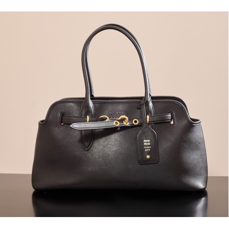 miumiubag-001 サイズ  :   44x22.5x14.5cm