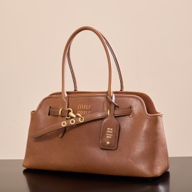 miumiubag-005 サイズ  :   44x22.5x14.5