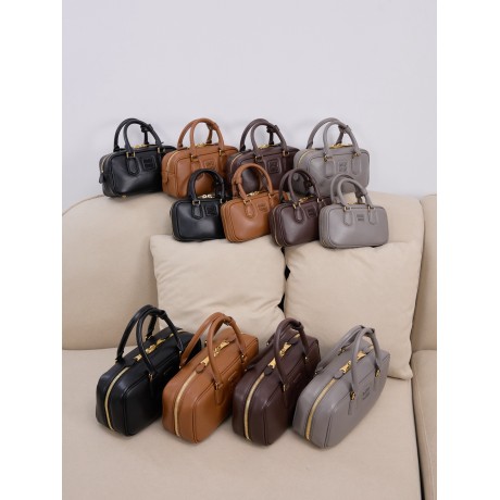 miumiubag-010 サイズ  :   5x10x19cm