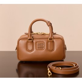 miumiubag-015 サイズ  :   22x10x7.5cm