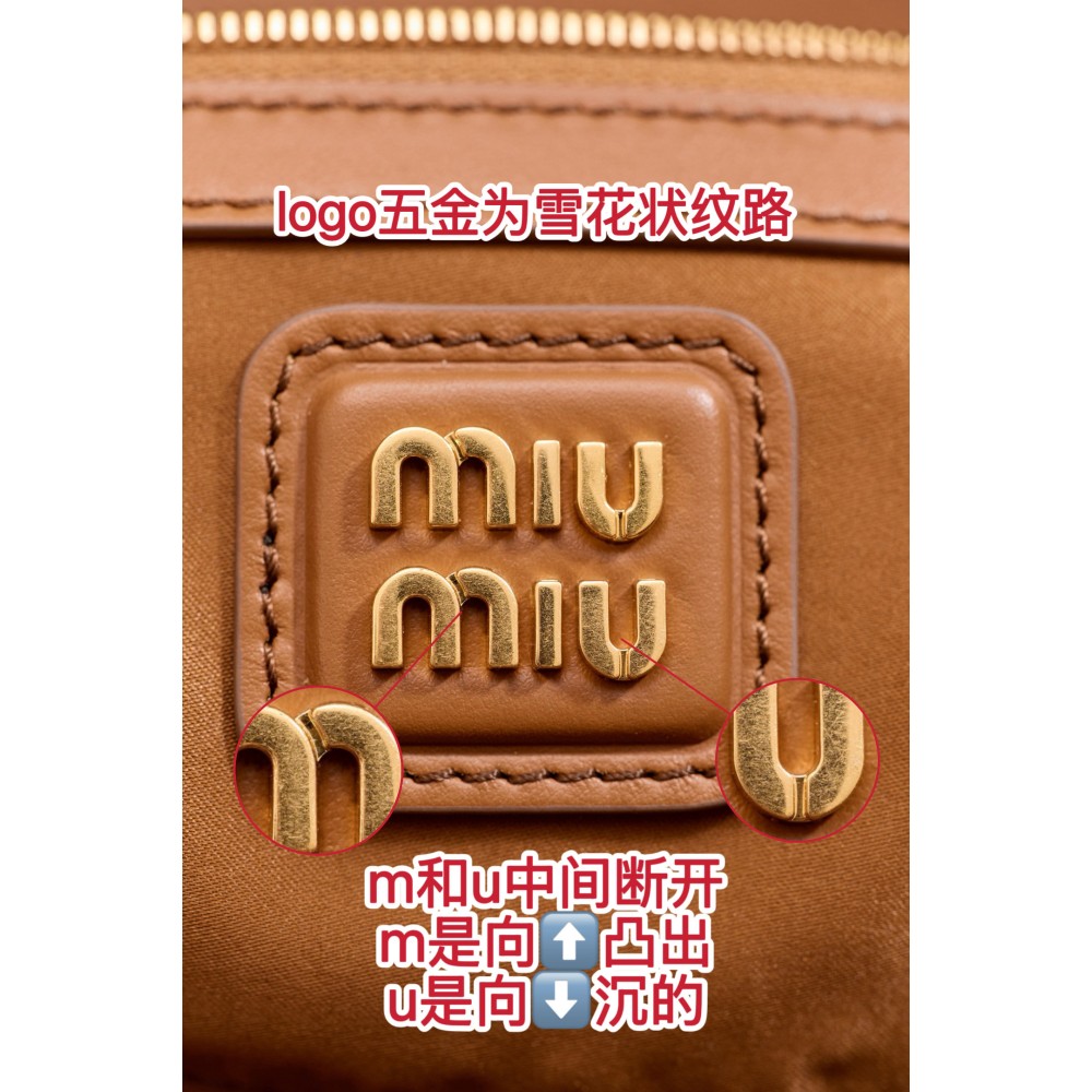 miumiubag-016 サイズ  :   27x12x9cm ディテール写真