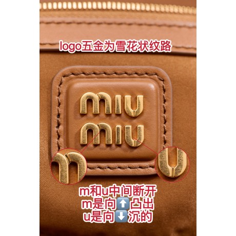 miumiubag-016 サイズ  :   27x12x9cm ディテール写真